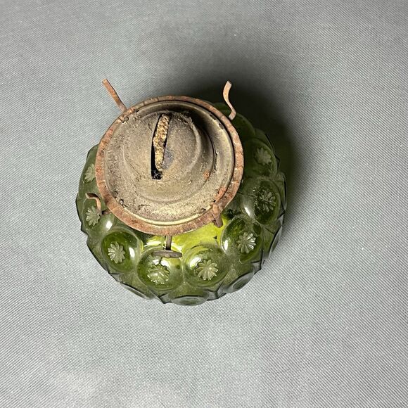 Vintage Green  LE Smith Moon and Stars Glass Oil Lamp Base & Chimney-READ - Picture 5 of 12